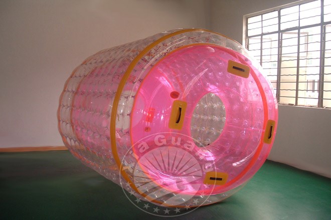 临漳粉色系充气水上滚筒